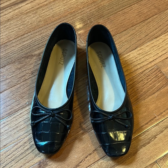 SCHUTZ Arissa Black Crocodile Embossed Leather Flats - Picture 2 of 12